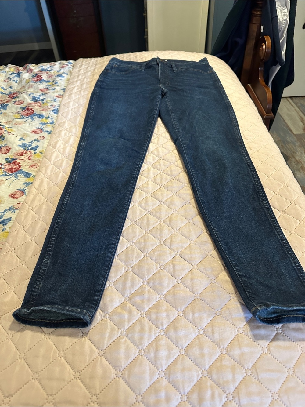Madewell Blue Skinny Jeans - Classic Dark Wash.